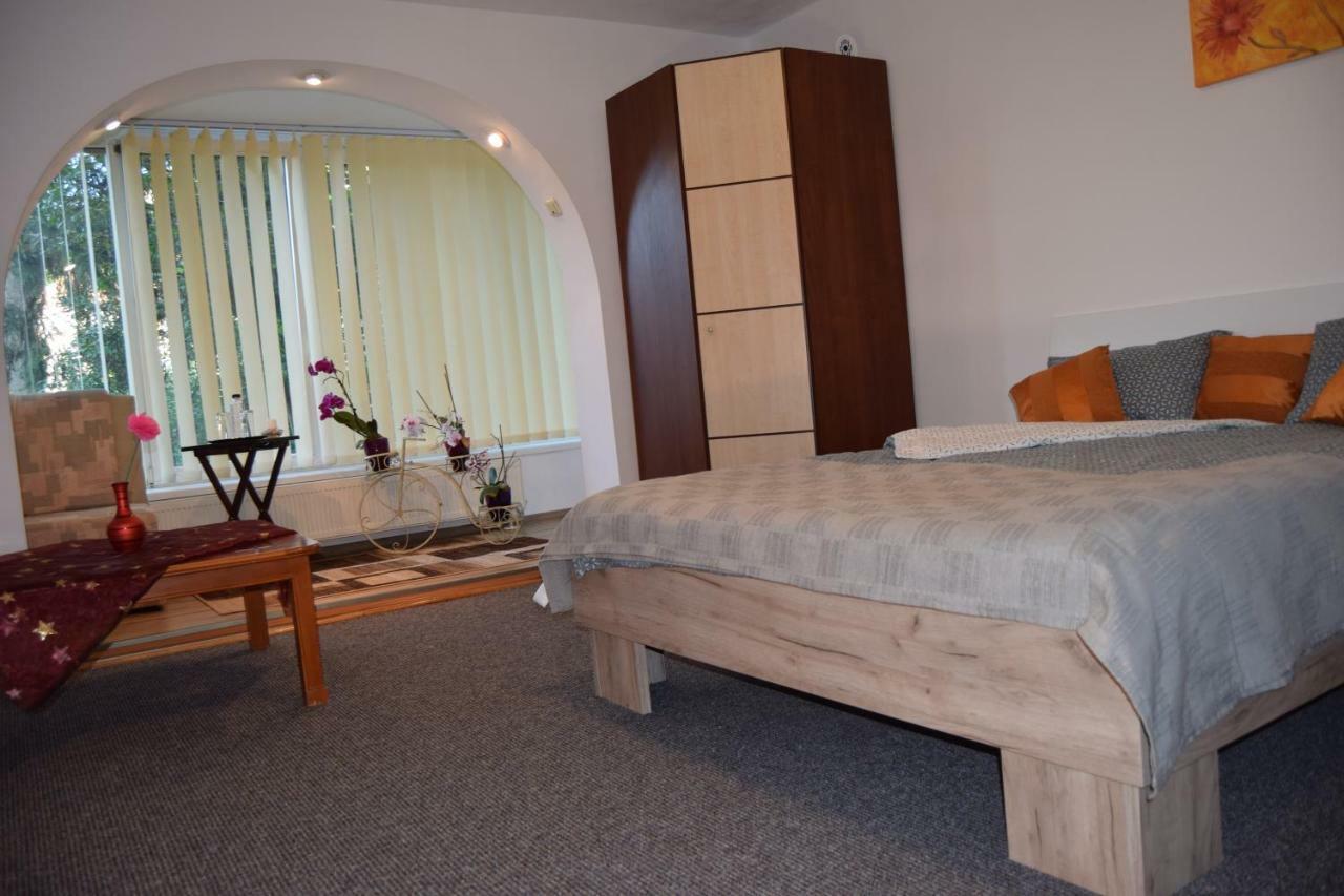בראשוב Central Appartment St'S Martin Church מראה חיצוני תמונה