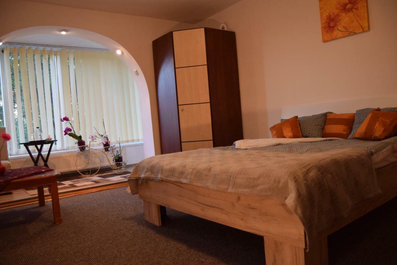 בראשוב Central Appartment St'S Martin Church מראה חיצוני תמונה